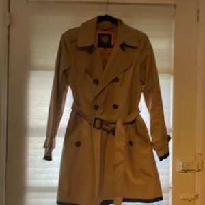 TRENDY VINCE CAMUTO TRENCH COAT